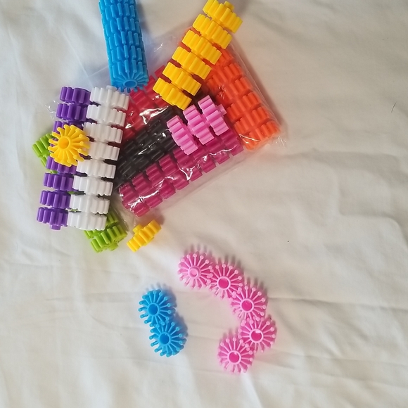 Interlocking Gears Building Kit Learning Set, Manipulatives - Picture 2 of 7